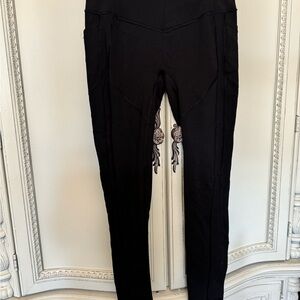 Black High-Waisted Leggings